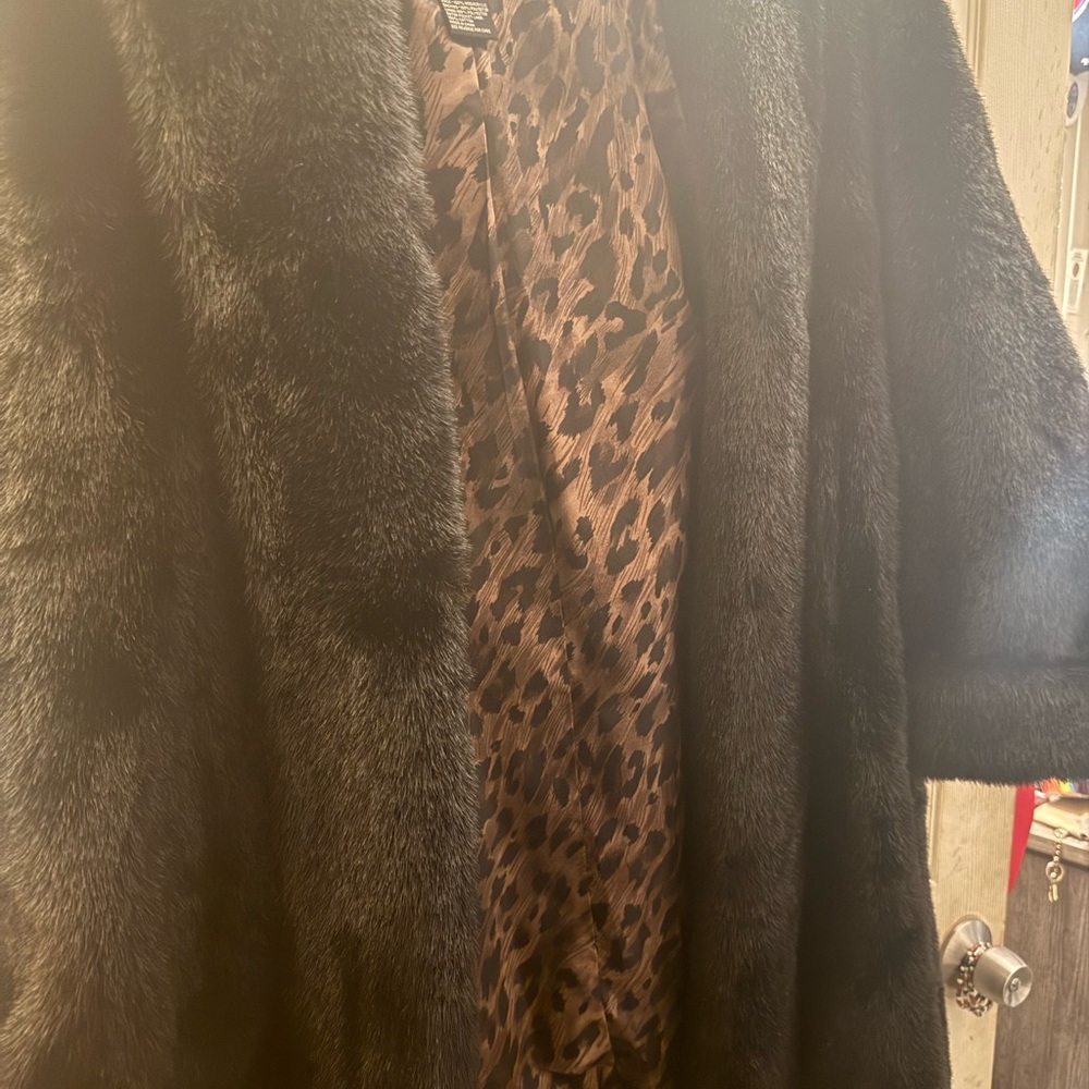 Dennis Basso Leopard Print Lining Coat